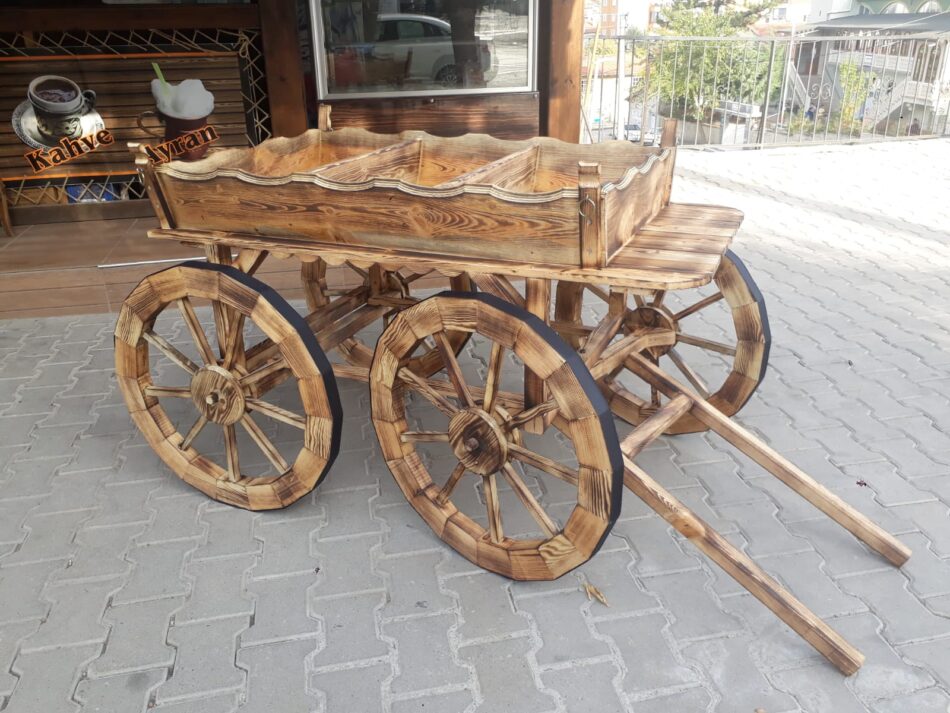 ahşap at arabası 