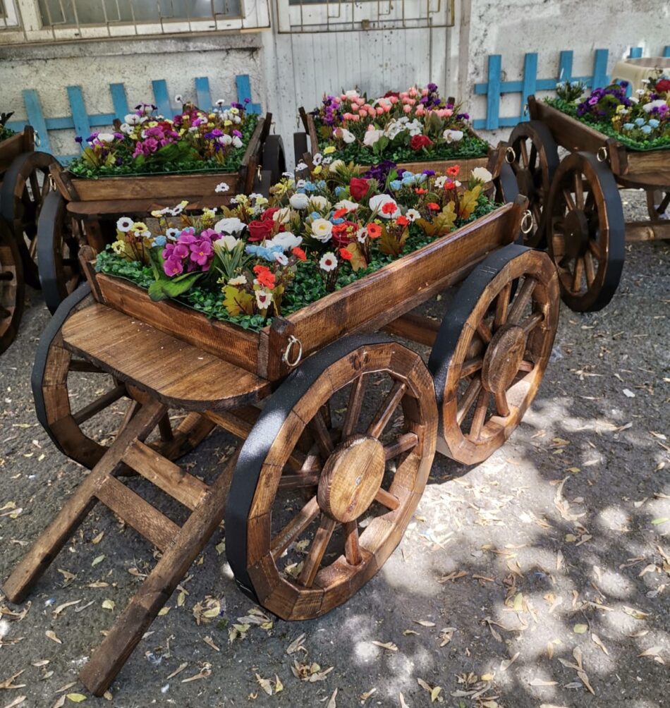 ahşap at arabası